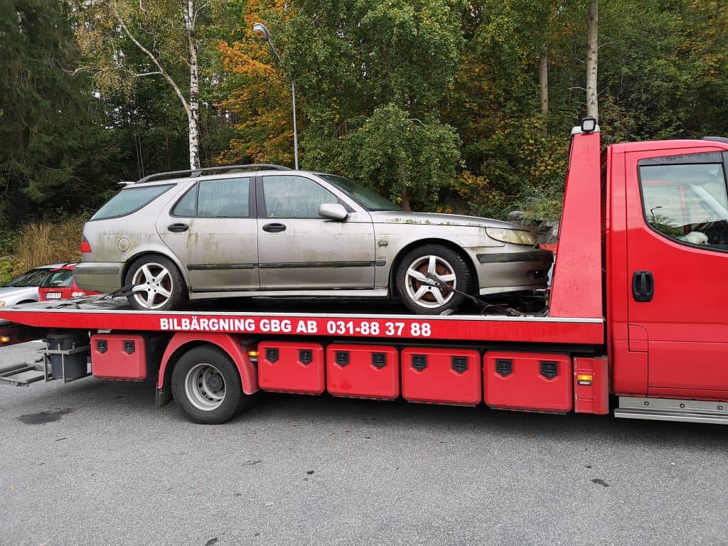 Bilskrot köper saab i Mölndal