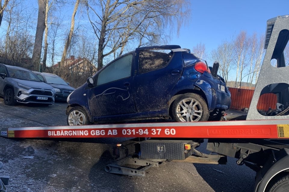 Skrotbil i Göteborg som tas om hand miljövänligt vid bilskrotning