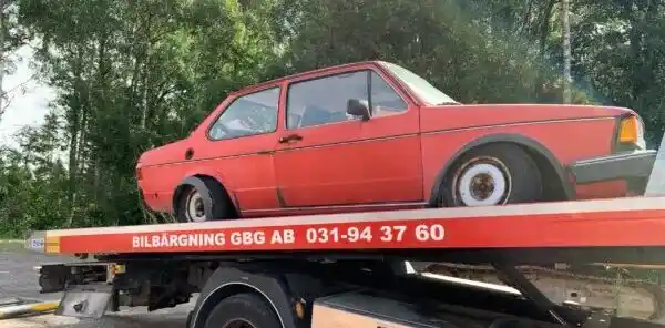 Äldre dieselmotor inspekteras inför beslut om reparation eller avveckling